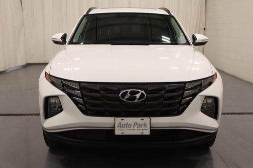 Quartz White 2022 Hyundai TUCSON SEL