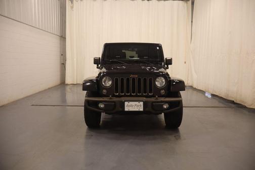 Black Clearcoat 2016 Jeep Wrangler Sahara