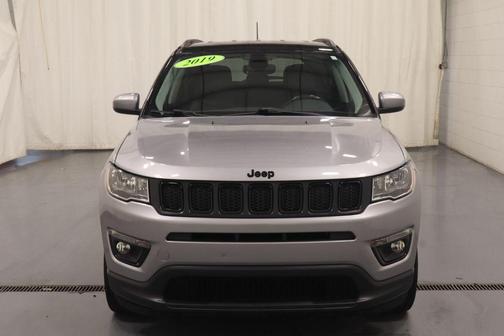 Billet Silver Metallic Clearcoat 2019 Jeep Compass Altitude