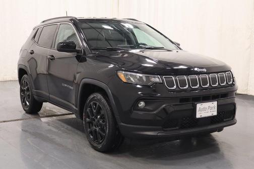 2022 Jeep Compass Latitude Lux