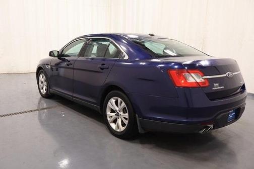 2011 Ford Taurus SEL