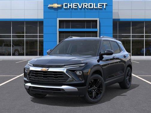 Mosaic Black Metallic 2026 Chevrolet Trailblazer LT
