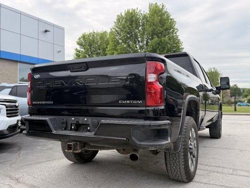 Black 2024 Chevrolet Silverado 2500 Custom