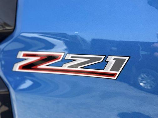 Glacier Blue Metallic 2024 Chevrolet Colorado Z71