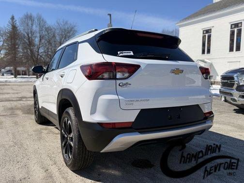 Summit White 2023 Chevrolet Trailblazer LT