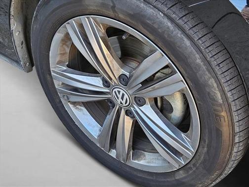 2020 Volkswagen Jetta 1.4T R-Line