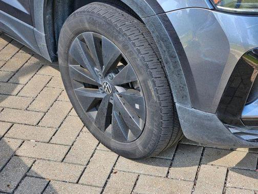 2022 Volkswagen Taos 1.5T S