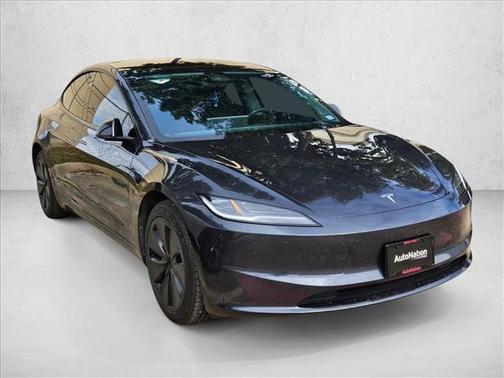 2025 Tesla Model 3 Long Range