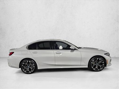 2025 BMW 330 i