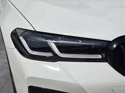 2023 BMW 540 i