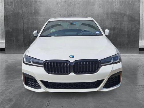 2023 BMW 540 i