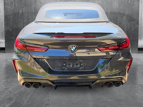 2022 BMW M8 Competition