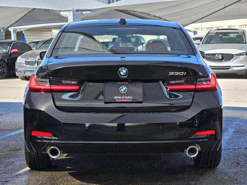 2025 BMW 330 i