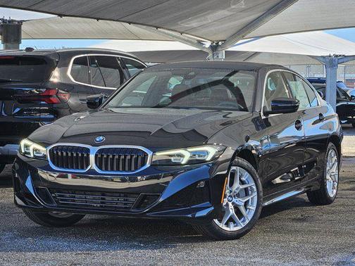 2025 BMW 330 i