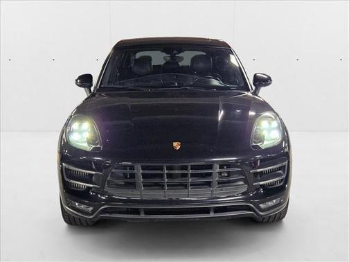 2017 Porsche Macan Turbo