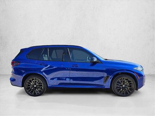 2025 BMW X5 M60i