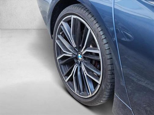 2023 BMW 530 i