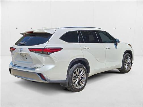 2020 Toyota Highlander Platinum