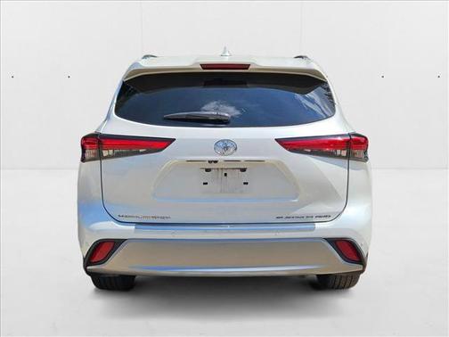2020 Toyota Highlander Platinum