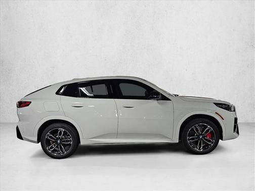 Alpine White 2026 BMW X2 xDrive28i