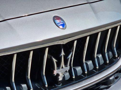 2018 Maserati Ghibli Base