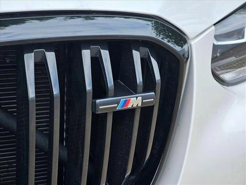 2024 BMW X3 M40i