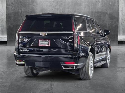 2022 Cadillac Escalade Luxury