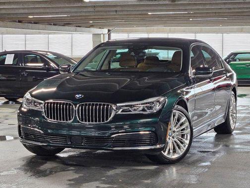2019 BMW 750 I