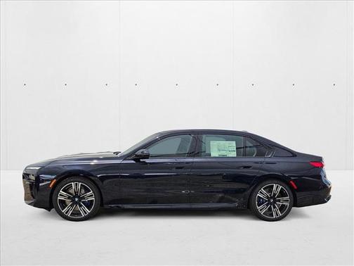 2025 BMW 760 i xDrive