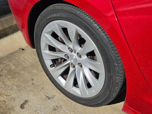 2016 Tesla Model S 70