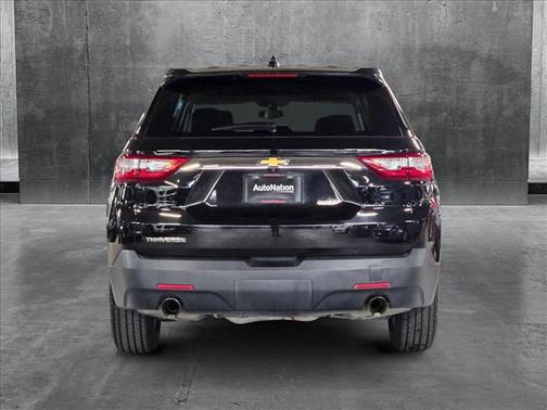 2020 Chevrolet Traverse LS