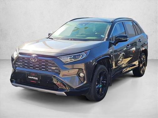 2020 Toyota RAV4 Hybrid SE