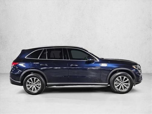 2023 Mercedes-Benz GLC 300 Base