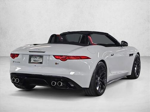 2014 Jaguar F-TYPE V8 S