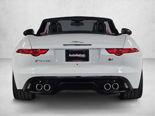 2014 Jaguar F-TYPE V8 S