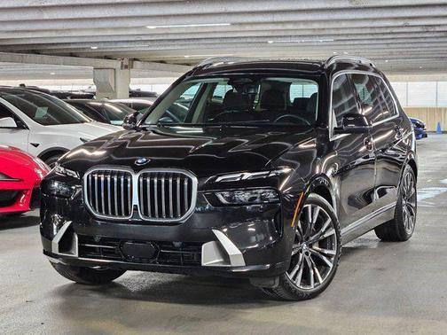 2024 BMW X7 xDrive40i