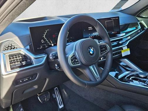 2026 BMW X6 xDrive40i