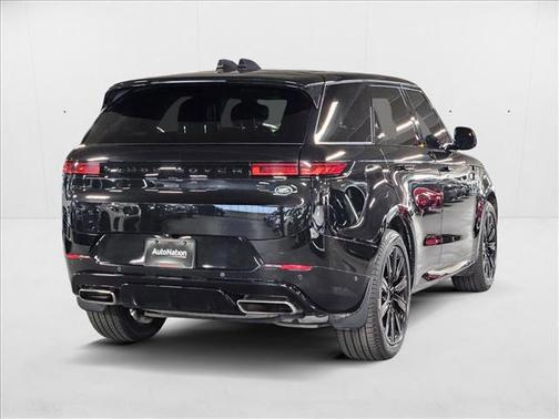 2023 Land Rover Range Rover Sport SE