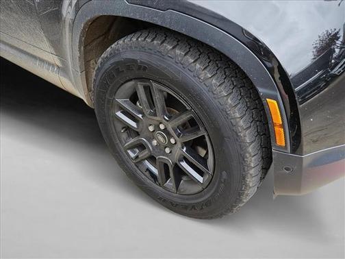 2024 Land Rover Defender 110 P300