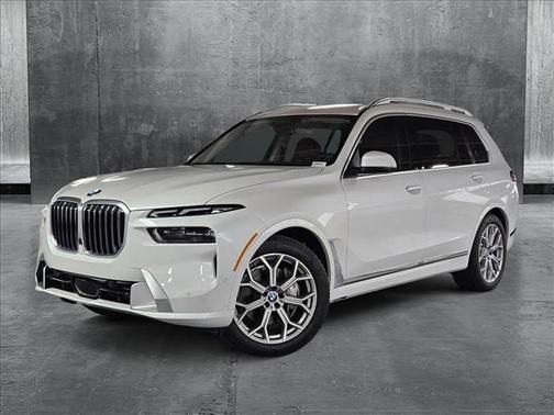 2025 BMW X7 xDrive40i