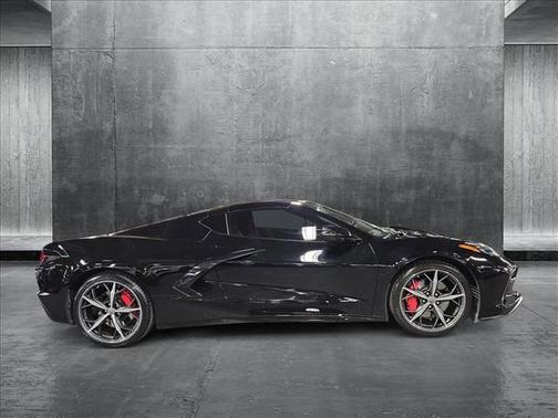 2022 Chevrolet Corvette Stingray w/2LT
