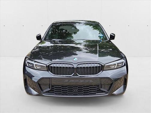 2023 BMW 330 330i