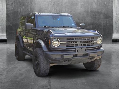 2021 Ford Bronco Base