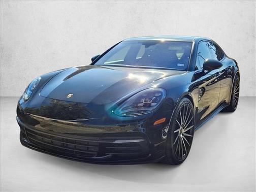2020 Porsche Panamera RWD