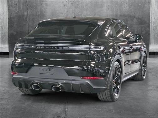 2024 Porsche Cayenne Turbo GT