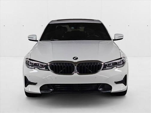 2019 BMW 330 330i