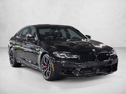 Black Sapphire Metallic 2022 BMW M5 Base