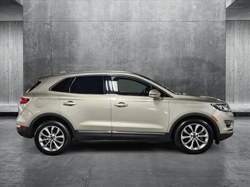 2015 Lincoln MKC Base
