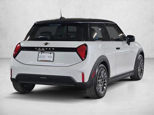 Nanuq White Metallic 2025 MINI Hardtop Cooper