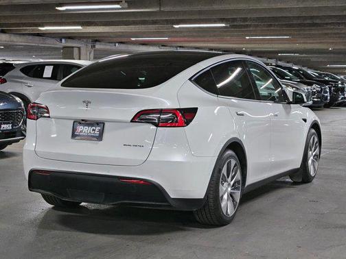 Pearl White Multi-Coat 2021 Tesla Model Y Long Range Dual Motor All-Wheel Drive